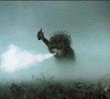 Электронная сигарета взорвалась в кармане мужчины, пока он выбирал телевизор 