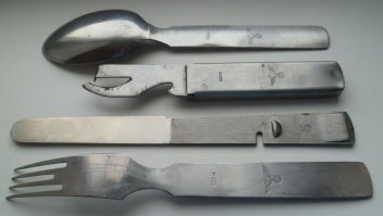 недавно на раскопках в сыром окопе нарыл такой набор из нержавейки- ни малейшей коррозии