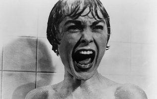 И конечно же, ее мать...
(Фото Джанет Ли - х/ф "Психо")