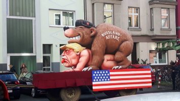 Подсмотрено в буржунете, или как в там стебут Трампа