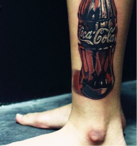 Ужас. У него еще и "сосок" на ноге