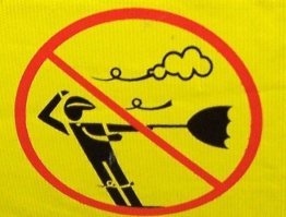 Буйство запретов: подборка запрещающих надписей и знаков. Часть 2