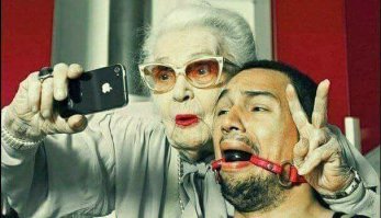 Завела себе "мальчика для здоровья"