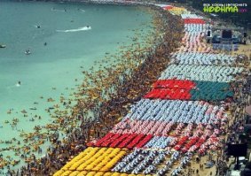 Китайцы на пляже