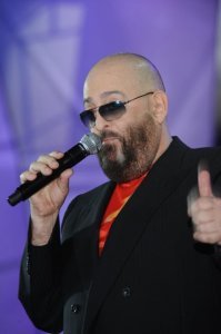 Вот что бывает, когда за воспитание дочери берется отец