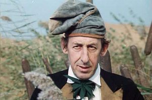 Светлая память замечательному Актеру -  Басову Владимиру Павловичу. 
Запомнились, как-то, еще с детства эти слова  Дуремара.