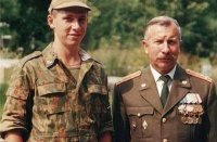 Послевоенное поколение актёров и певцов по одному характерному признаку