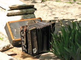 Забыты во времени: 26 заброшенных объектов, которые оставили ржаветь и разрушаться