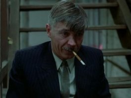 Как работают в рыбном цеху на Камчатке