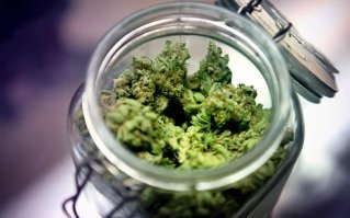 из этого делал,хороший подарок