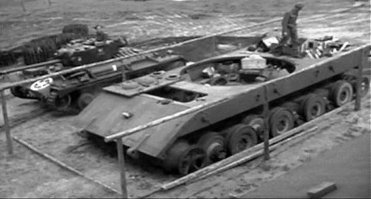 Было изготовлено 2-3 шасси. Захватили их британцы. После чего переплавили.