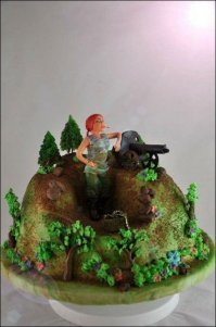 Торты хороши в плане дизайна. В технологии производства любая мадам 90% из представленых сделает сама дома за пару часов. Картинки печатаются на сахарной бумаге, цветы из мастики заказываются без проблем через интернет. А вот такие уже нужен талант лепить