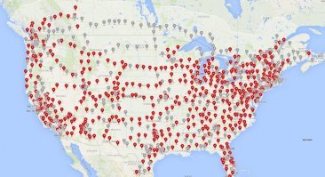 Ну на видео вроди США. Там довольно хорошее покрытие tesla supercharger станций. Да и дома ее можно заряжать спокойно.