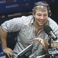 А почему Евгения Рыбова забыли? 
Южный Парк, а особенно картмановское "щикарно-о"  без него никак нельзя представить :)