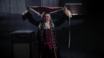 Напомнило 2.5 men :)