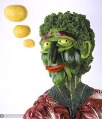 Ты умрешь. Что ты видишь в этом противоестественного? Почему ты предпочитаешь не помнить об этом? Может если бы ты помнил об этом каждый день, то твоя жизнь имела бы больше смысла? Может тогда бы ты не стал окружать себя непонятными людьми, делать странные вещи и откладывать жизнь на потом, меняя драгоценные мгновения на стопочку бумажек в руках или на циферки на экране? ) Ты уверен что ты живешь? Ты точно понимаешь чем отличается жизнь от существования?