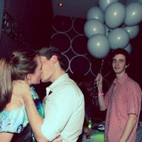 15 примеров того, насколько «весело» быть третьим лишним