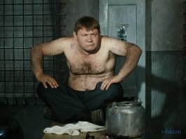 Французский художник делает "живые" татуировки