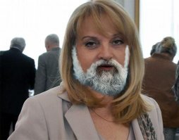 А у Панфиловой-то, борода чуровская прям хорошо прижилась!