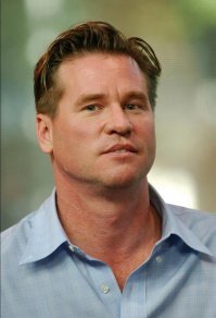 На харламова вел килмер похож очень прям))