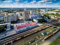 Мдаа.... А когда я туда переехал в 96м это была тихая провинциальная улочка со старыми трехэтажными домиками.