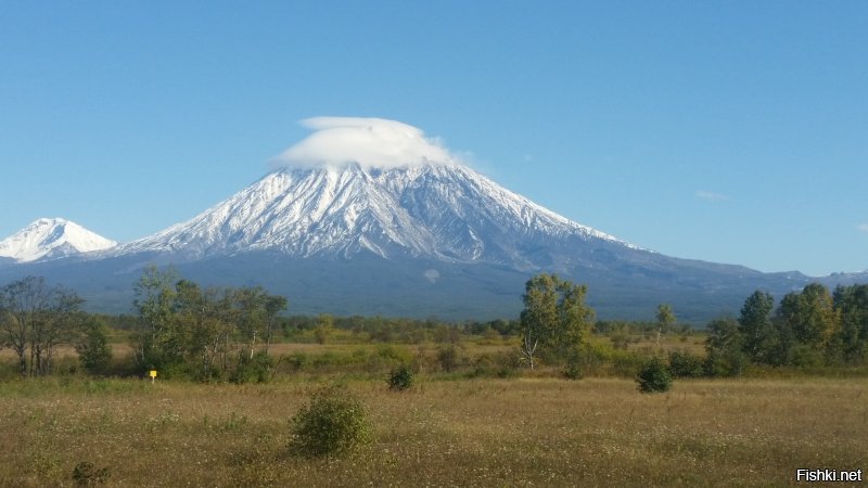автор, ты другой ресурс рекламируешь или как? ну и накидал бы фоток оттуда.
добавлю своих тогда немножко... сделаны в разное время все и разные годы
(кроме извержения вулкана - все мои:) )