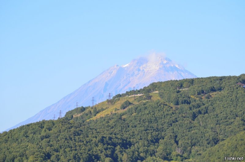 автор, ты другой ресурс рекламируешь или как? ну и накидал бы фоток оттуда.
добавлю своих тогда немножко... сделаны в разное время все и разные годы
(кроме извержения вулкана - все мои:) )
