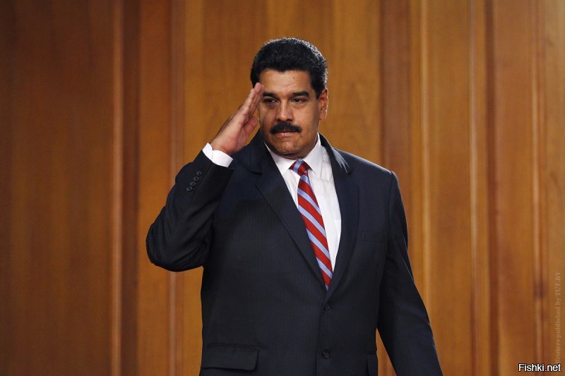 На заднем плане, справа, товарищ Мадуро, нынешний президент Венесуэлы :)
Фотографировал сотрудник КГБ, Владимир ****** :)