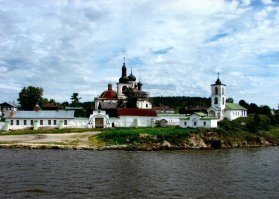 Глюкнуло, перевыложил фото.