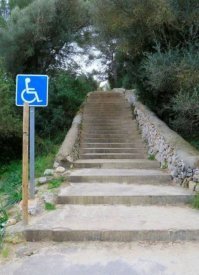 А это Франция, но с 2017 года ее постоянно перепостят как "такое может быть только в России"