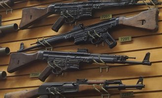 Тогда уж автомат Федорова.
У АК-47 от  МР-44  нет ничего кроме общей схемы  газоотвода ( Штурмгевер не является его первооткрывателем) на пружину и коробчатого магазина. А вот  от АС-44 многое.
Спасибо надо сказать фирме Роle в Магдебурге за 7,9 mm Kurzpatrone 43 от которого ведет свою прямую линию 7,62Х39  и бе з чего не было бы ни АС-44 ни АК-47.