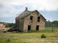 Да у нас таких "произведений искусства" по всей стране до жопы!!!