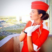 В какой авиакомпании России работают самые красивые стюардессы?
