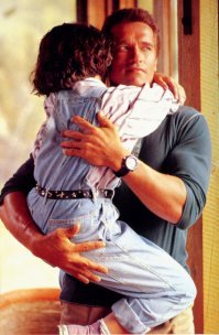 30 лет назад. Она бы ещё вспомнила свою роль в Командо со Шварцем! Там вообще педофилия! Дебилы, б###!