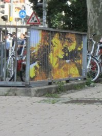 Смотря с какой стороны посмотреть