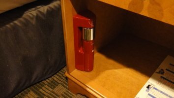 В отеле ХИЛТОН НАРИТА ,может кто знает, что это за штука ?