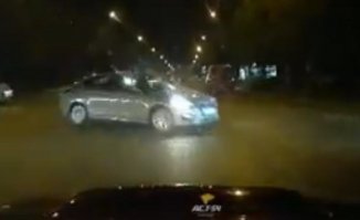 Может подскажете в какое именно окно надо высовывать голову?