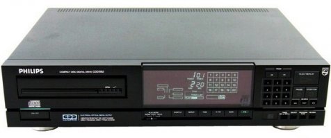 Скопировали в 1987 году модель 1984-1985 года. И это огромное достижение! Для 1989 года это уже прошлый век был. В 1989 году Philips уже выпускал то, что на картинке (CDD882).