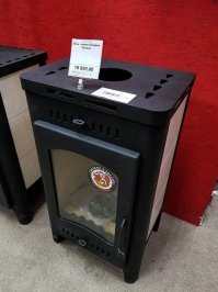 Я сфоткал в магазинах те, что понравились. Может будет интересно: