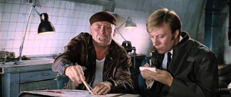 Креативные таблички и двери туалетов: нет банальным "М" и "Ж"