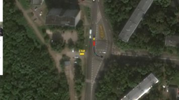 Поворот с Донелайтиса на Фабрициуса. Поворачивая, зацепил часть выездной встречки. А это уже не разворот. А повернуть не задевая её конечно можно, но для этого надо уходить в правую полосу и по большому радиусу поворачивать.