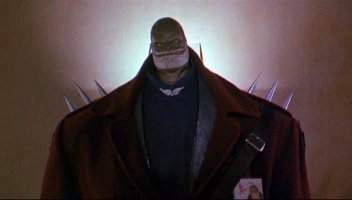 Вспомнился этот персонаж:)