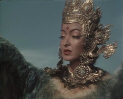 "Садко";"Илья Муромец", "Три орешка для золушки", еще помню "Акмаль.дракон и принцесса" там дракон был в виде ящерицы красной увеличенной, не любил я особо эту сказку. но воспоминания о детстве)