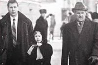 Собчак своей тупостью порадовала, но что вы хотите с челрвека у которого нянькой был Золотов.