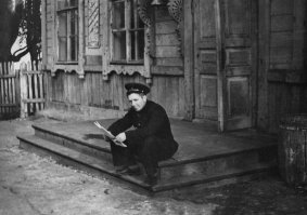 К  фотографии №46 (станция Маритуй). Мой дед последний начальник станции Маритуй на действующей КБЖД. (фото 1957г.)