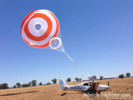 Cirrus SR22 (Циррус СР22) один из самых популярных одномоторных поршневых самолётов для частного использования. Разработка компании Циррус Авиэйшн (Cirrus Aviation). Компания является пионером в разработке самолётов с системой вывода самолёта из штопора с помощью пиротехнически выбрасываемого парашюта.