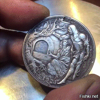 Мастер из Екатеринбурга делает уникальные монеты