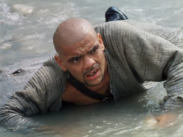 - Кто ж тебя, дурака, побрил, а? Не ухватишь...