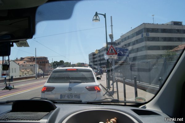 Что мне рассказывать сказки? Говорю как есть! Вот моё личное фото 






хватает фоток?