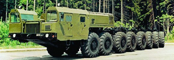 Он наверное на таком крокодиле ездит, а на него горючки не напасёшься.